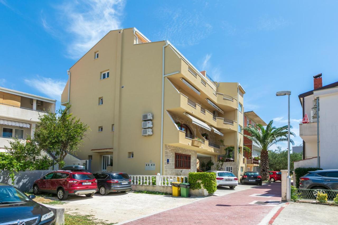 Luxury Apartments Luna Tučepi Kültér fotó